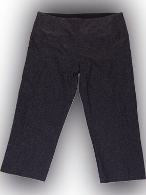 2 for $30 NWOT Kirkland Signature Charcoal Gray Yoga Capris